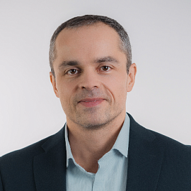 Шутов Игорь Юрьевич